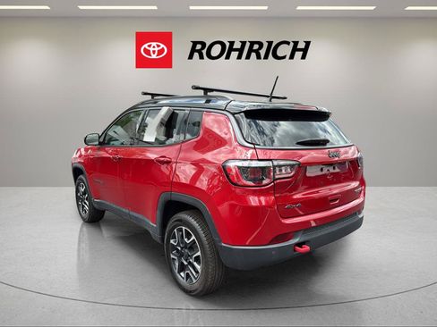 Used 2018 Jeep Compass Trailhawk w/ Navigation Group AWD/4WD image 8