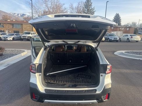 Used 2021 Subaru Outback Touring XT image 13