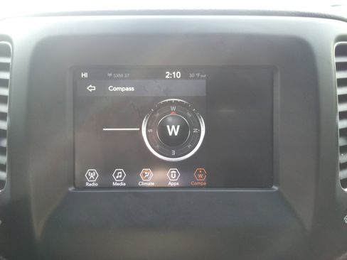 Used 2020 Jeep Compass Latitude image 23