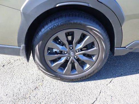 Certified 2025 Subaru Outback Onyx Edition w/ Popular Package #2 image 41