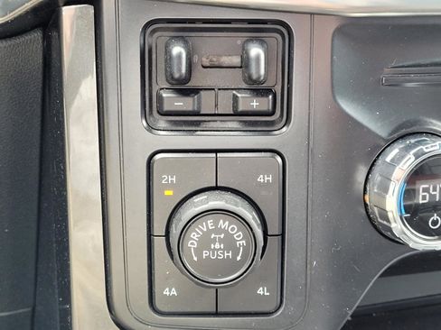 Used 2021 Ford F150 Lariat AWD/4WD image 21