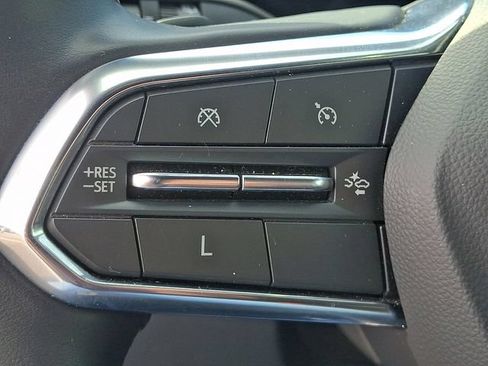 Used 2025 Chevrolet Equinox LT AWD/4WD image 21