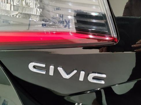 Used 2023 Honda Civic Sport image 46
