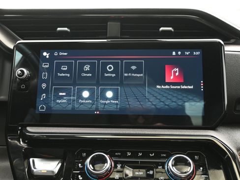 Used 2022 GMC Sierra 1500 AT4 w/ AT4 Premium Package image 30