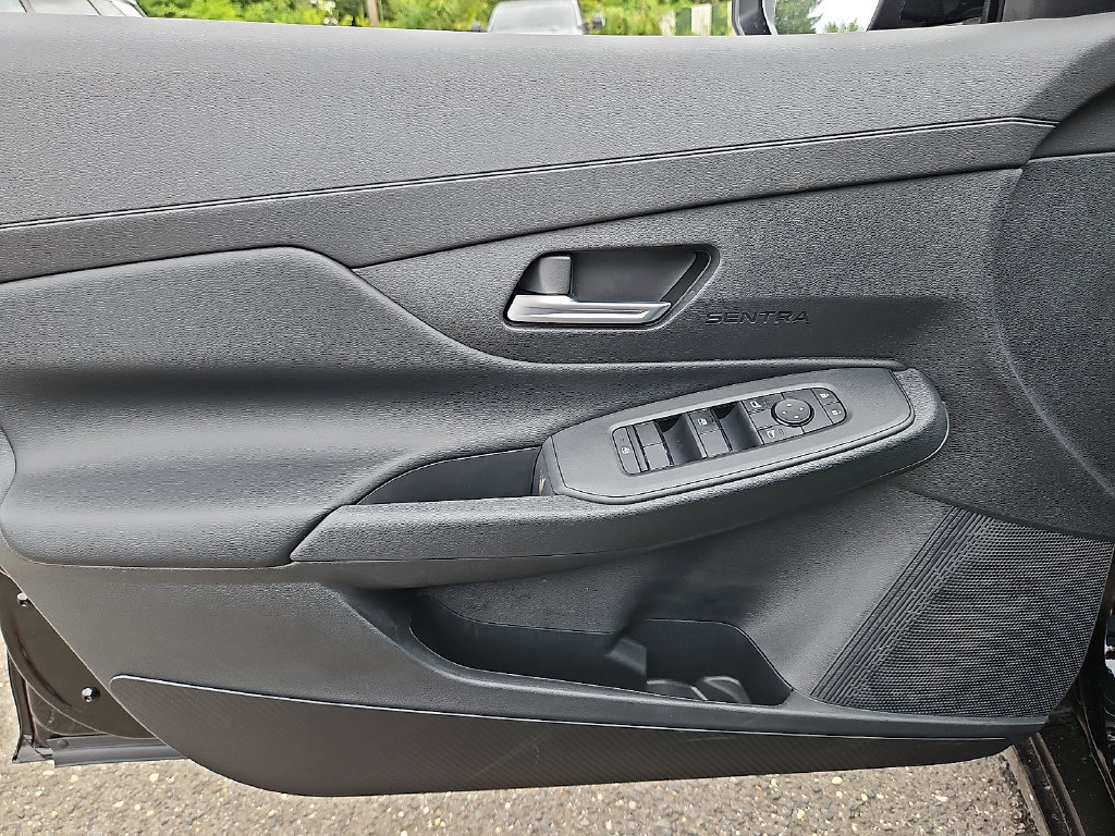 New 2027 Nissan Sentra SV w/ Floor Mat Package FWD image 12