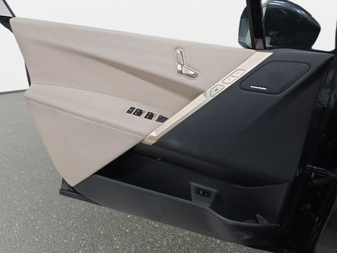 Certified 2025 BMW iX xDrive50 AWD/4WD image 24