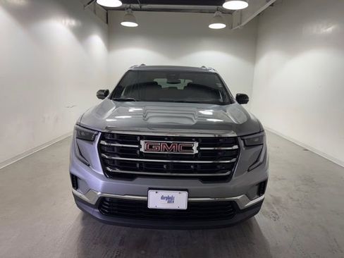 Certified 2025 GMC Acadia Elevation image 2