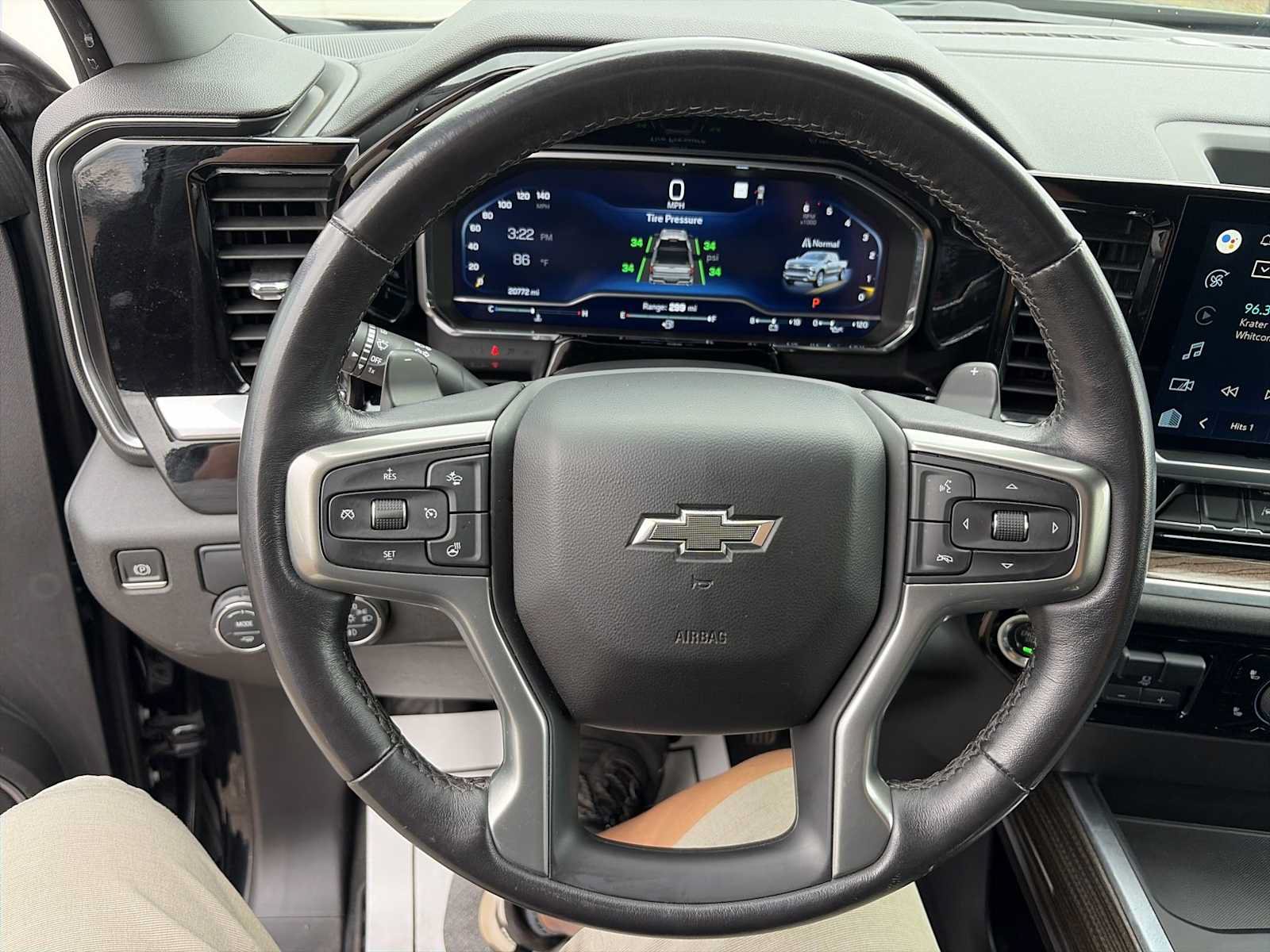Used 2022 Chevrolet Silverado 1500 RST RWD image 11