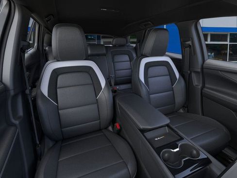 New 2026 Chevrolet Blazer EV LT image 16