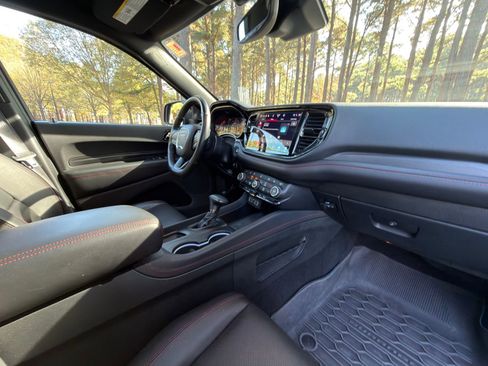 Used 2024 Dodge Durango R/T image 22