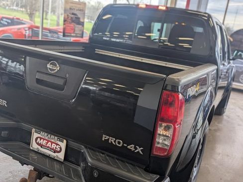 Used 2019 Nissan Frontier PRO-4X AWD/4WD image 8