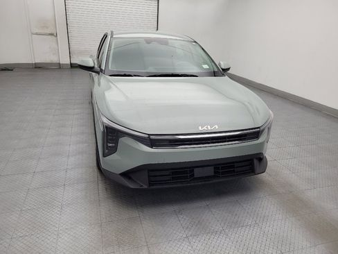 Used 2025 Kia K4 FWD image 14