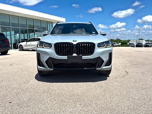 Used 2023 BMW X3 sDrive30i w/ M Sport Package RWD image 2