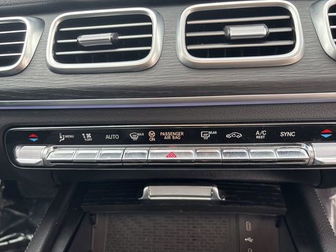 Used 2024 Mercedes-Benz GLE 350 4MATIC image 33