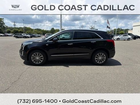 Used 2017 Cadillac XT5 Luxury w/ Driver Awareness Package AWD/4WD image 2
