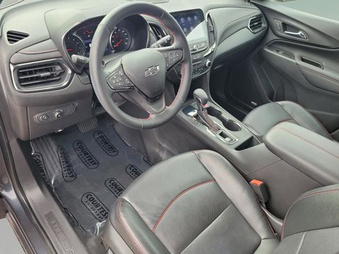 Used 2023 Chevrolet Equinox RS w/ RS Leather Package image 19