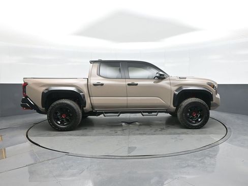 Certified 2025 Toyota Tacoma TRD Pro image 8