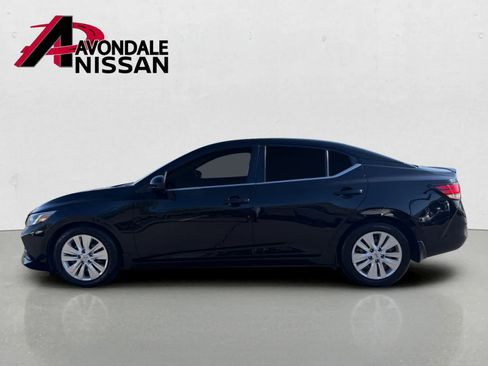 Certified 2020 Nissan Sentra S FWD image 3