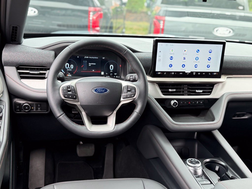New 2027 Ford Explorer Active w/ Active Comfort Package AWD/4WD image 6