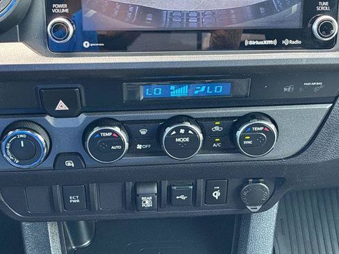 Certified 2023 Toyota Tacoma TRD Sport AWD/4WD image 19