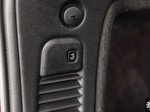 Used 2021 Dodge Durango SXT AWD/4WD image 8