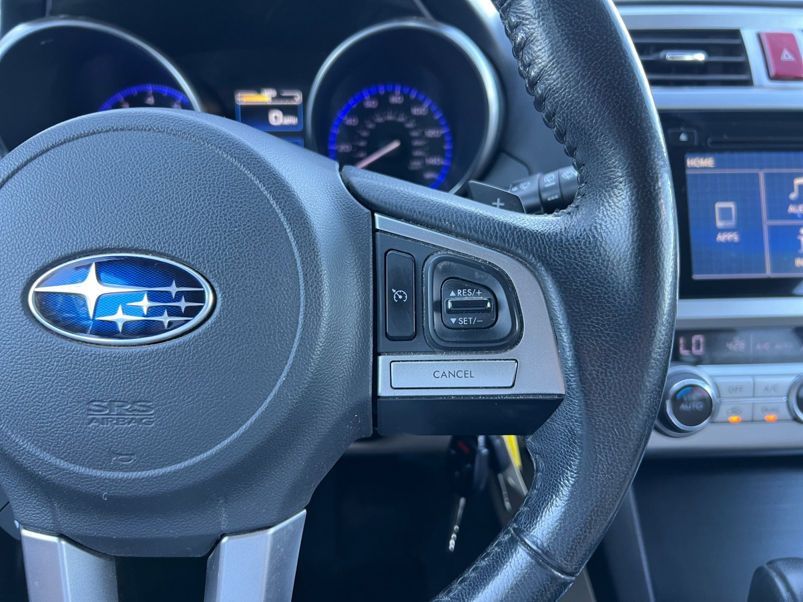 Used 2015 Subaru Outback 2.5i Limited w/ Popular Package #4 AWD/4WD image 28
