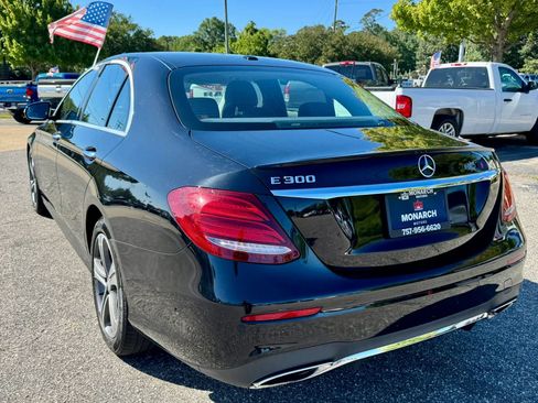 Used 2017 Mercedes-Benz E 300 image 3