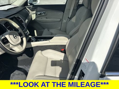 Used 2025 Volvo XC90 B6 Ultra w/ Protection Package Premier AWD/4WD image 17