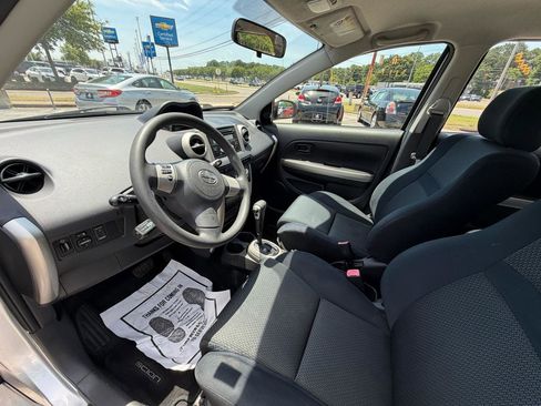 Used 2006 Scion xA FWD image 27