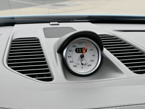 Used 2015 Porsche 911 Turbo image 29