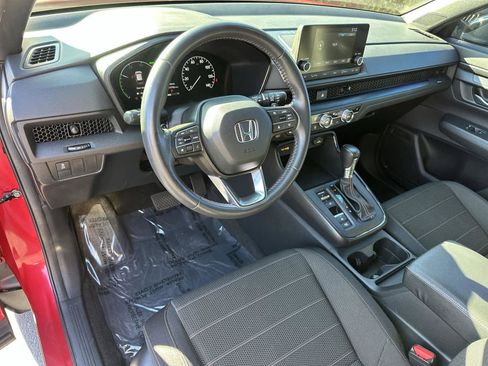 Used 2023 Honda CR-V Sport image 2