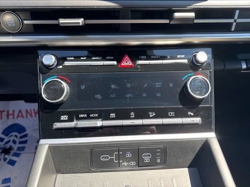 Used 2025 Hyundai Santa Fe SEL AWD/4WD image 25