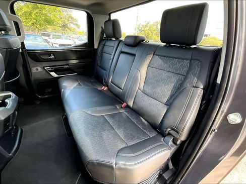 Used 2024 Toyota Tundra Limited image 21
