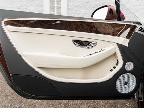 New 2026 Bentley Continental GTC AWD/4WD image 23