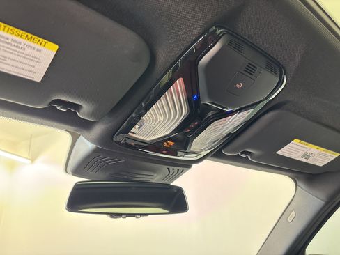 Used 2022 BMW X3 xDrive30i w/ M Sport Package 2 image 16