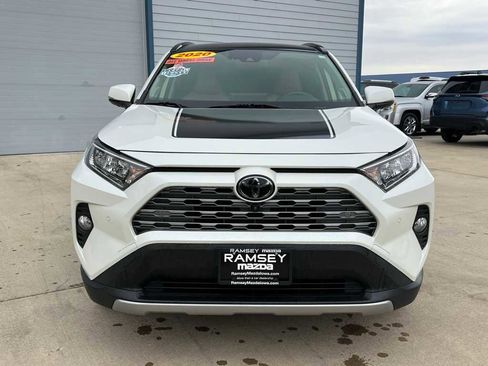Used 2020 Toyota RAV4 Limited image 8