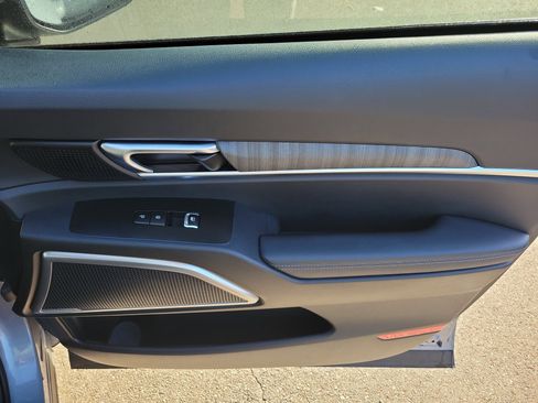 Certified 2023 Kia Telluride EX w/ EX Captain's Chair Package image 10