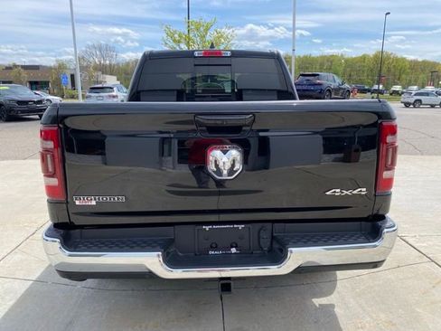 Used 2022 RAM 1500 Big Horn AWD/4WD image 3