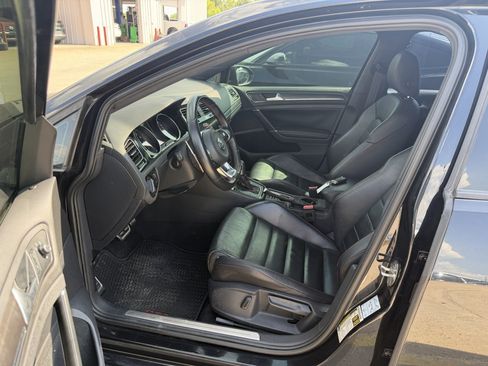 Used 2021 Volkswagen GTI SE FWD image 16