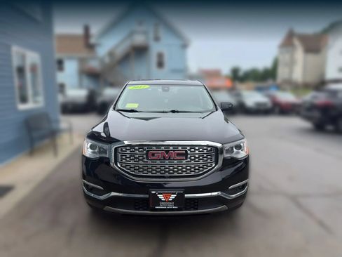 Used 2017 GMC Acadia Denali w/ Technology Package AWD/4WD image 7