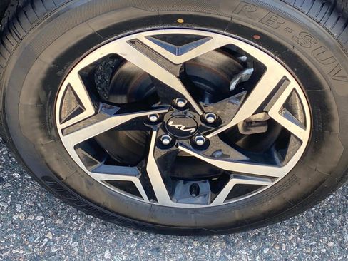 Used 2023 Kia Sportage LX image 27