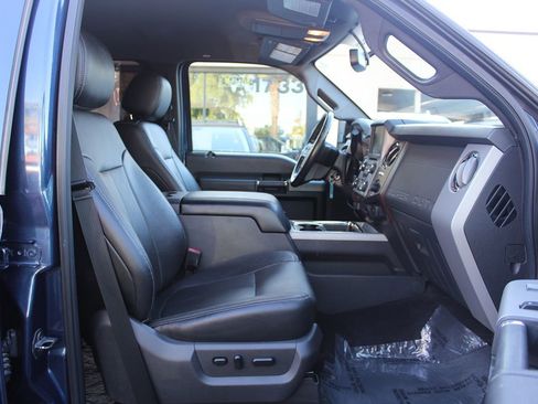 Used 2014 Ford F350 Lariat image 24