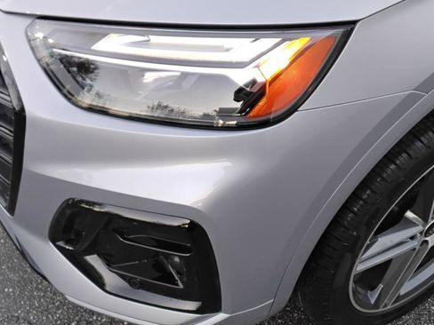 Certified 2025 Audi Q5 e Premium Plus w/ Premium Plus Package image 7