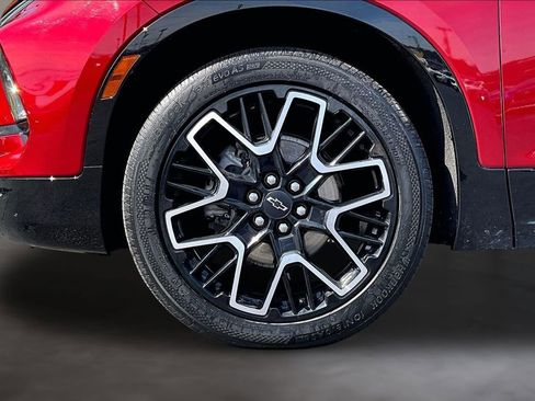 Used 2023 Chevrolet Blazer RS w/ Driver Confidence II Package AWD/4WD image 9