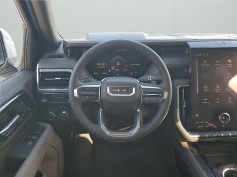 New 2026 GMC Yukon XL Elevation w/ LPO, Floor Liner Package image 24