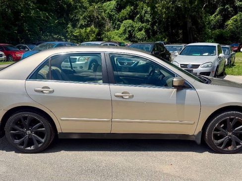 Used 2003 Honda Accord LX image 5