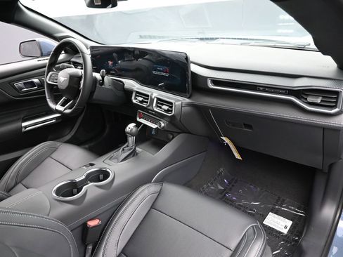 New 2025 Ford Mustang Premium image 27