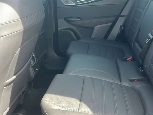 New 2024 Dodge Hornet R/T Plus w/ R/T Blacktop Package image 11