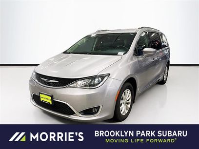 Used 2018 Chrysler Pacifica Touring-L
