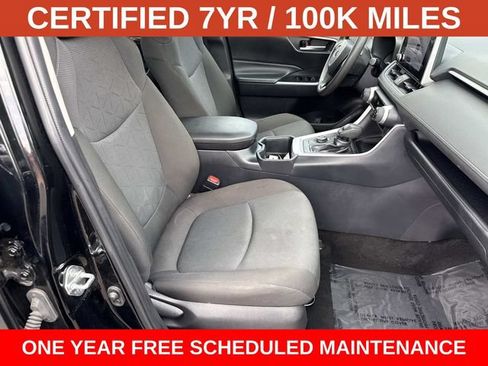 Used 2025 Toyota RAV4 XLE AWD/4WD image 9